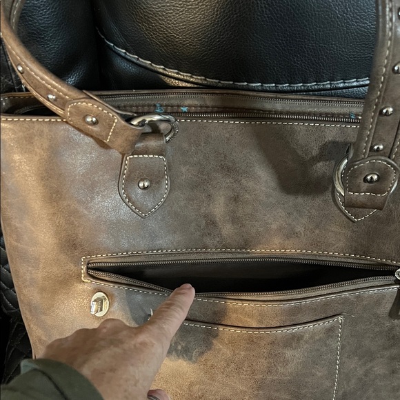 Brown Embroidered Skull Concealed Carry Purse - Picture 4 of 9